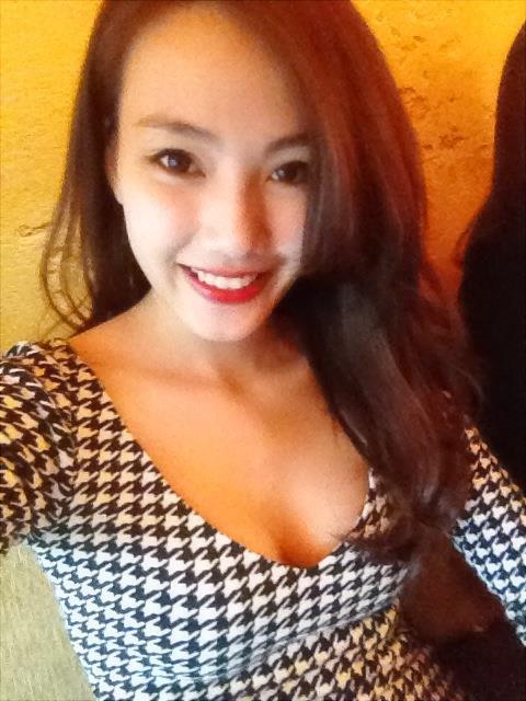 女人扒开屁股桶爽30分钟高潮